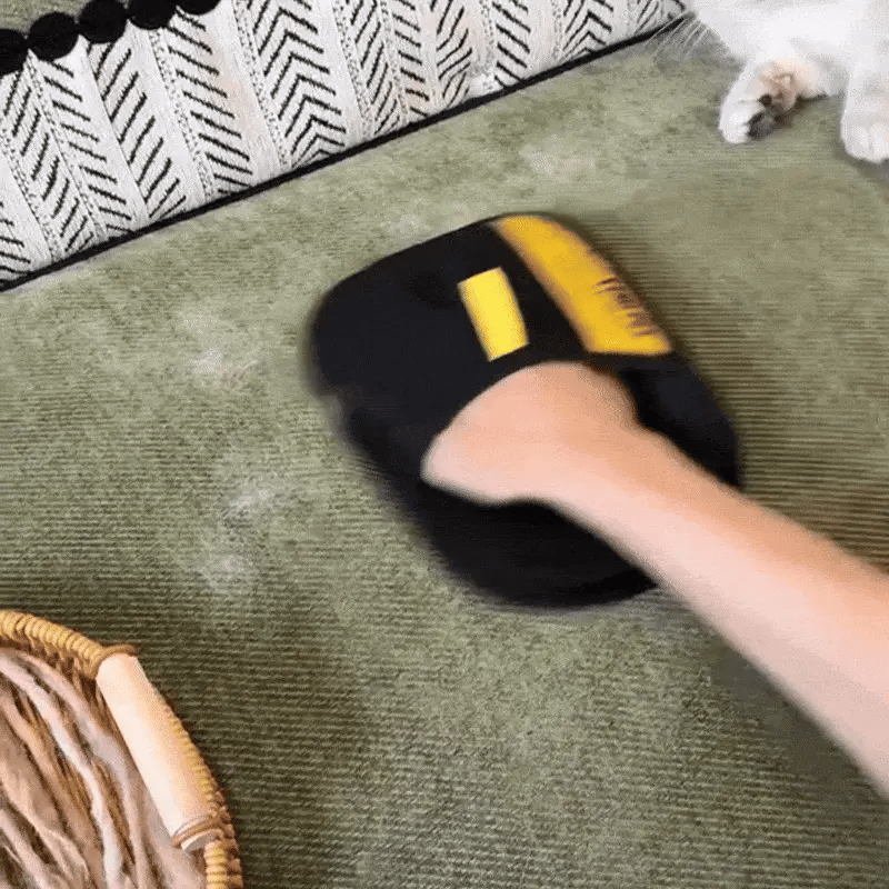 CozyGroom Glove